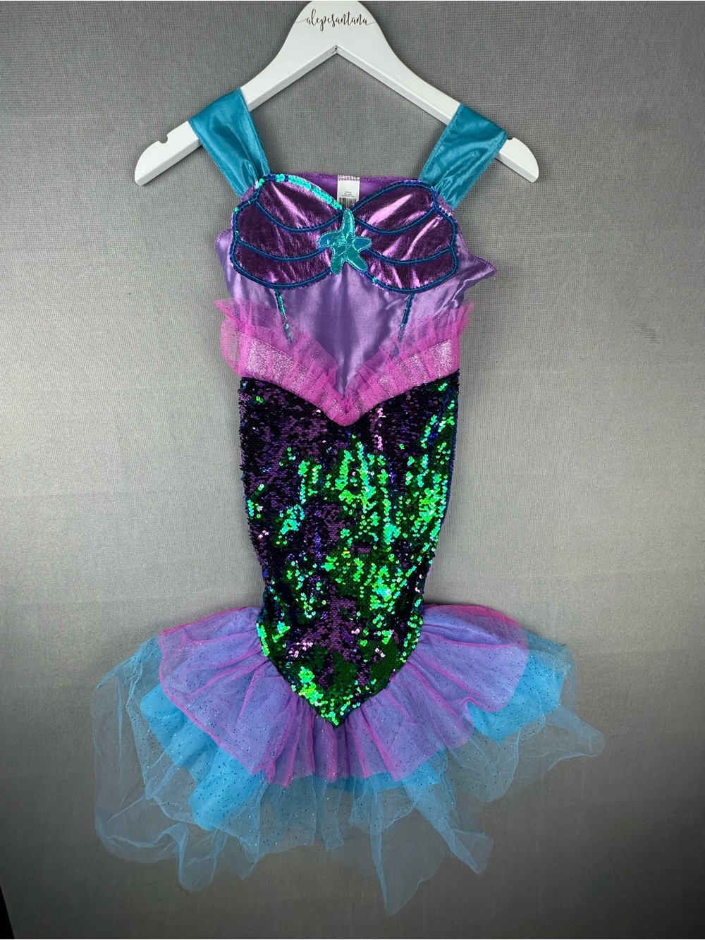🧜‍♀️ Girls Mermaid Costume – Size S (6/6X)
